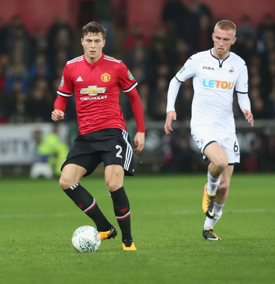 选手们需在 选手们需在